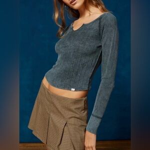 BDG spliced notch neck top, medium